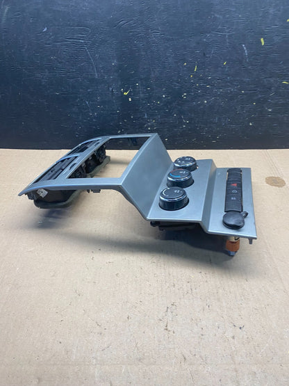 2007 to 2012 Dodge Nitro Dash Climate Temperature Control Radio Bezel R6394 DG2