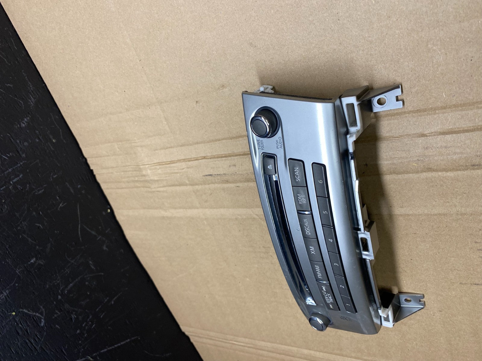2013 2015 Infiniti JX35 Dashboard Center Radio AM/FM CD Player AB8662 DG1