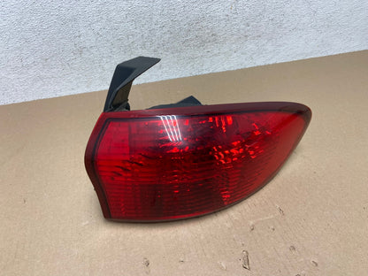 2006-2007 Subaru Tribeca B9 Right Passenger Rh Side Tail Light AE7167 LK0