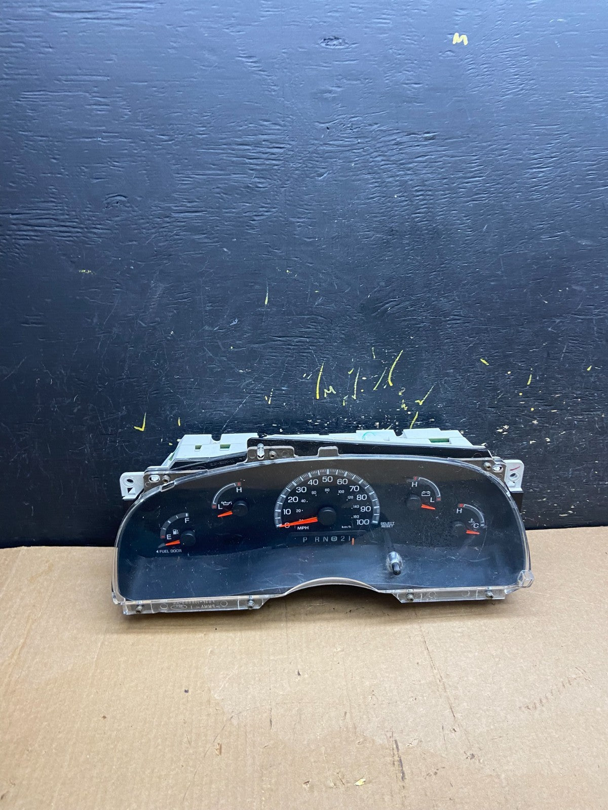 2000 2001 2002 Ford Expedition Speedometer Instrument Gauge Cluster Oem z4109 DG0