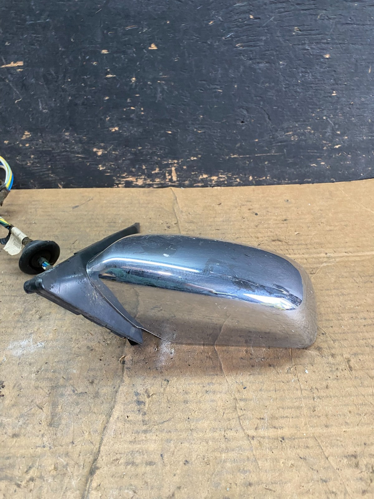1988 to 1992 Chrysler New Yorker Left Driver View Door Mirror Oem Q9796 DG3