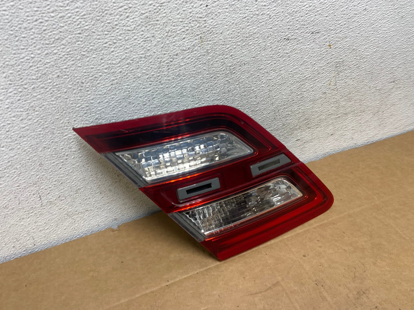 2013 to 2018 Ford Taurus Left Driver Lh Side Tail Light Inner AD5418 LK2