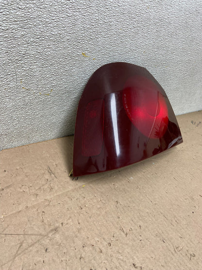 2000 - 2005 Chevrolet Impala Left Driver Lh Side Tail Light AD0997 LK1