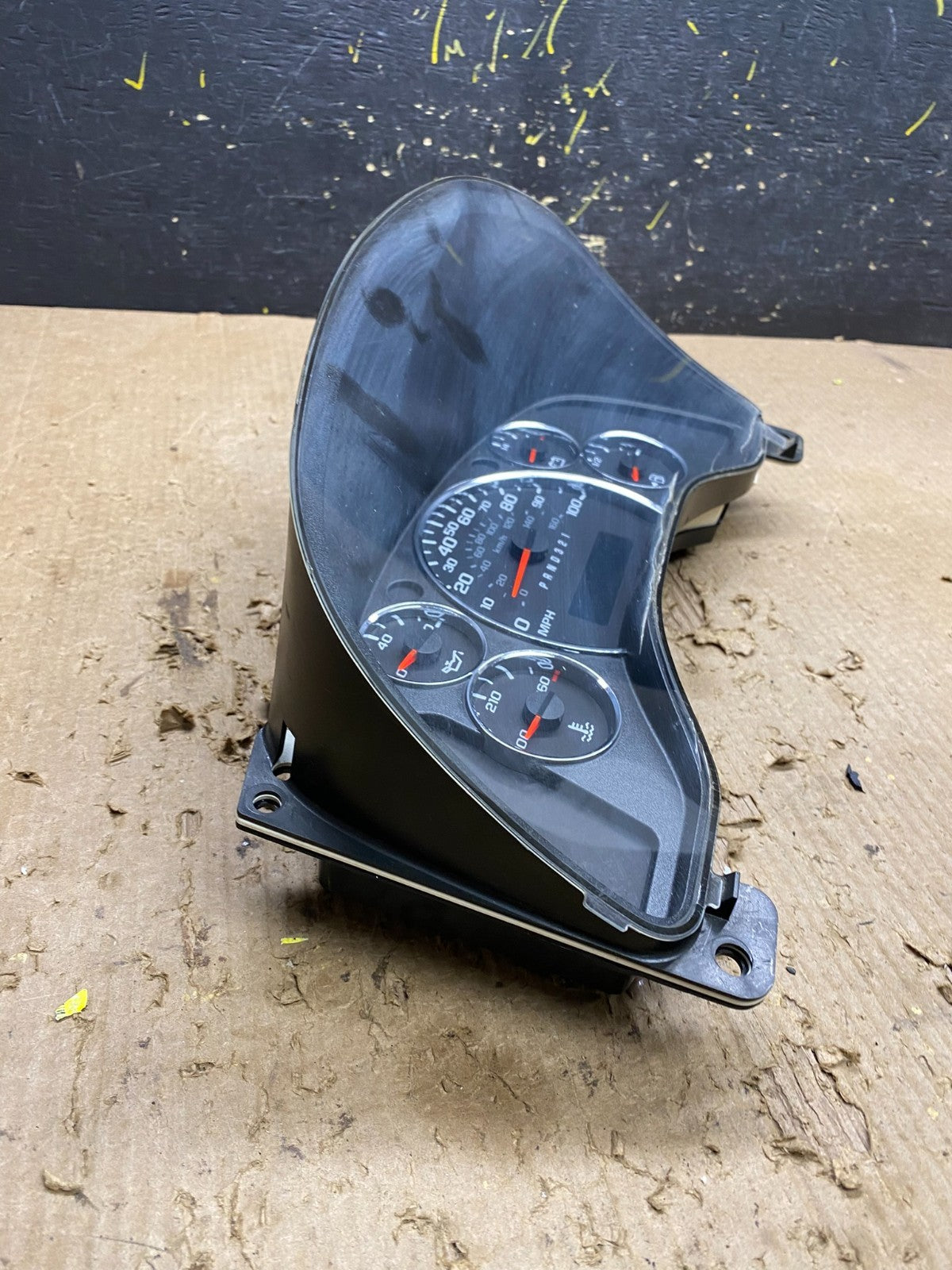 2013 2014 Chevrolet Express 1500 Speedometer Cluster Gauge Z9764 DG2