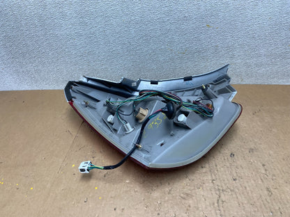 2004 2005 2006 2007 2008 Nissan Maxima Right Passenger Tail Light Oem Z9358 DW5