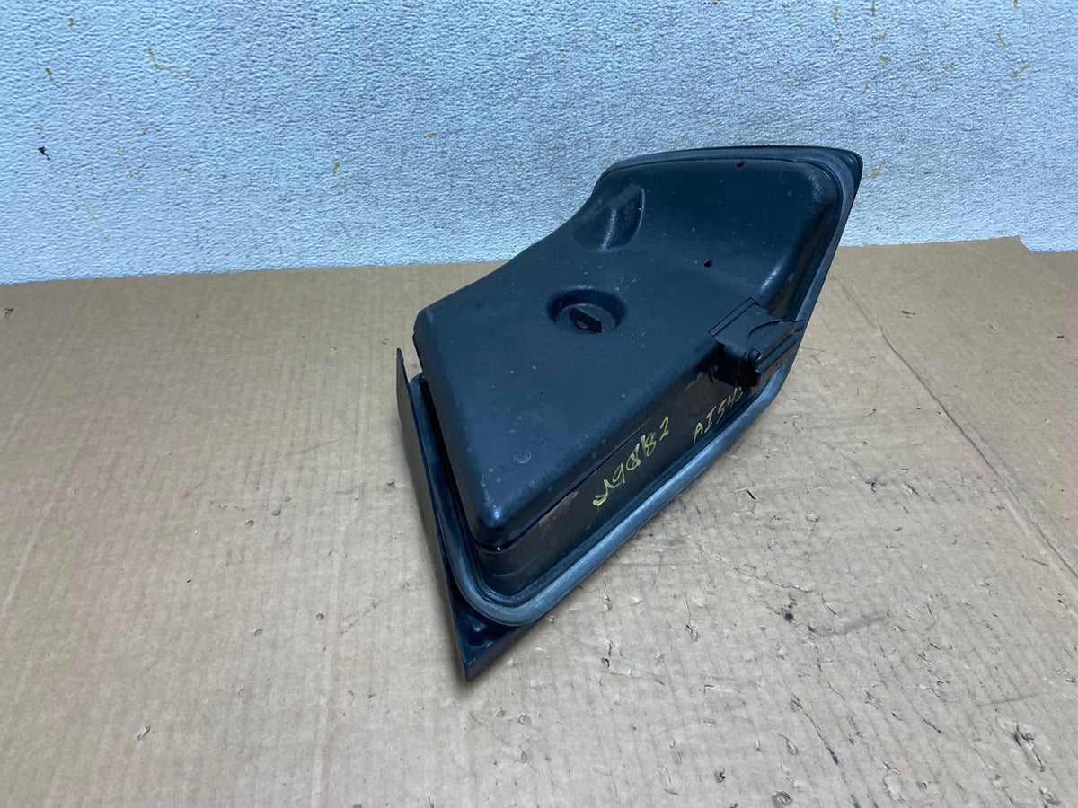 1994 to 1995 Mercedes E Class W124 Left Driver LH Side Tail Light AI5454 LK4