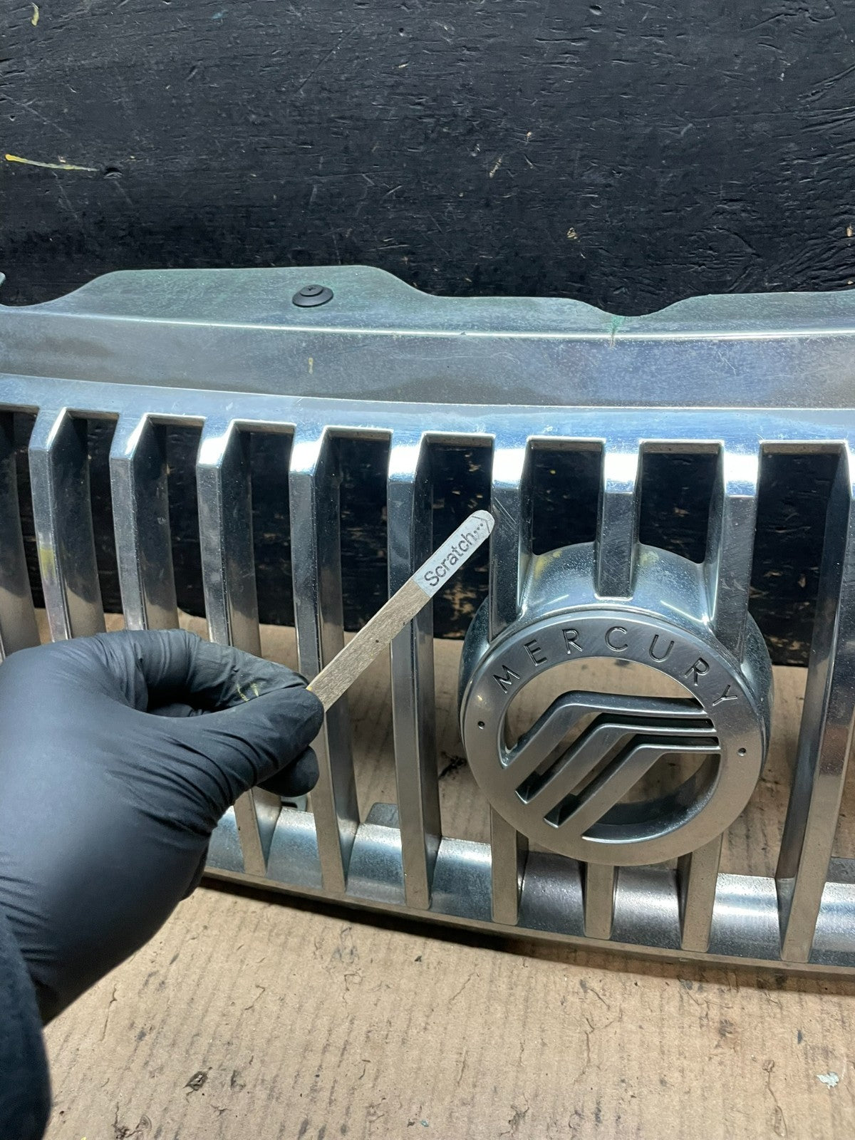 2002 to 2005 Mercury Mountaineer Front Upper Grill Grille Aftermarket U6090 DG3