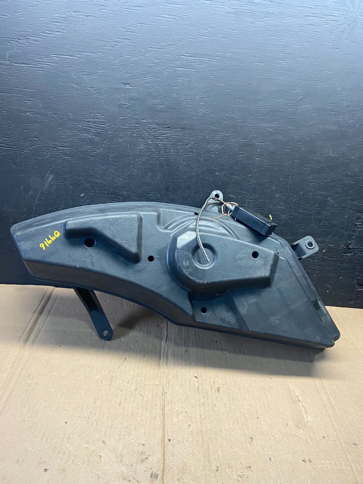 2007 to 2011 Acura RDX Subwoofer Audio Speaker EAB20109A O9916 DG4