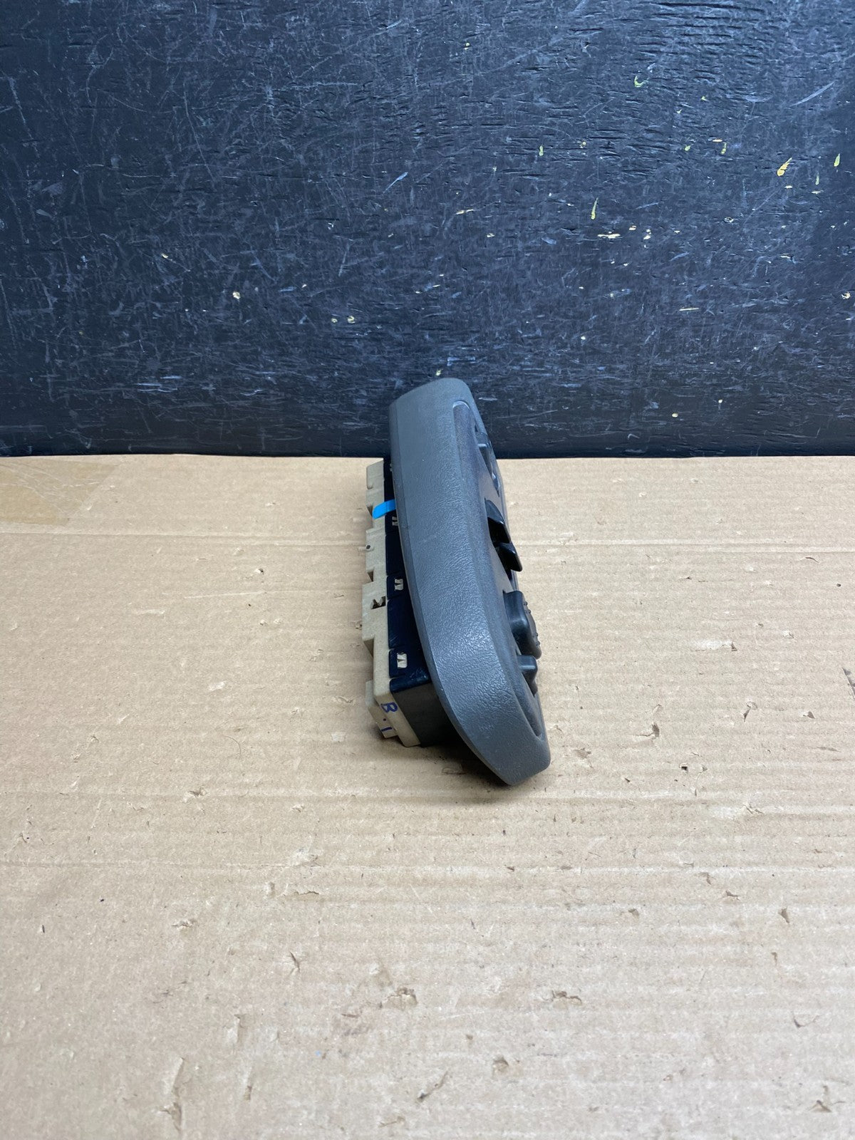2003-2006 Chevrolet Silverado Driver Side Master Window Switch ag6268 DG2