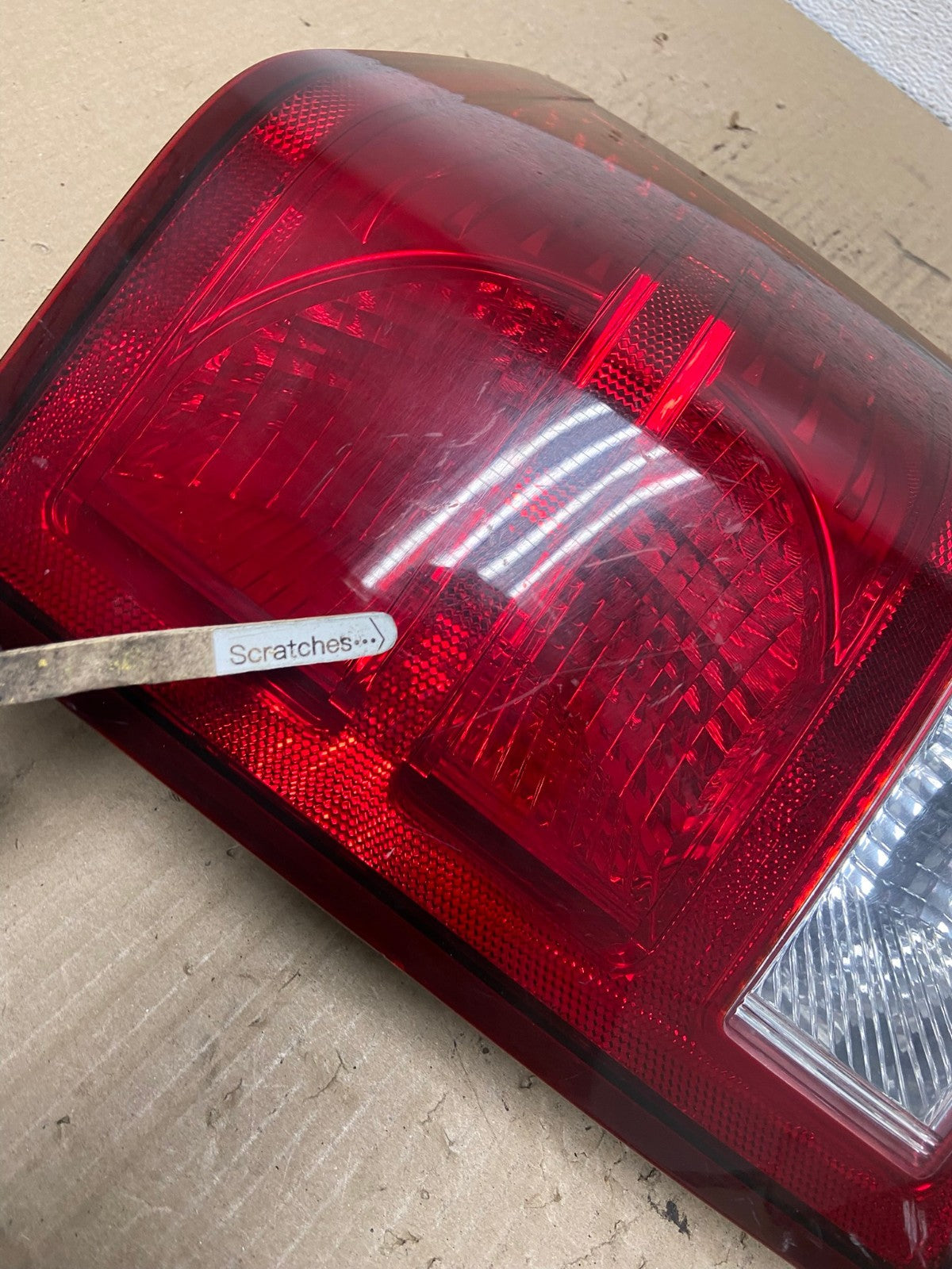 2007 to 2010 Jeep Grand Cherokee Right Passenger Tail Light AF7211 LK3