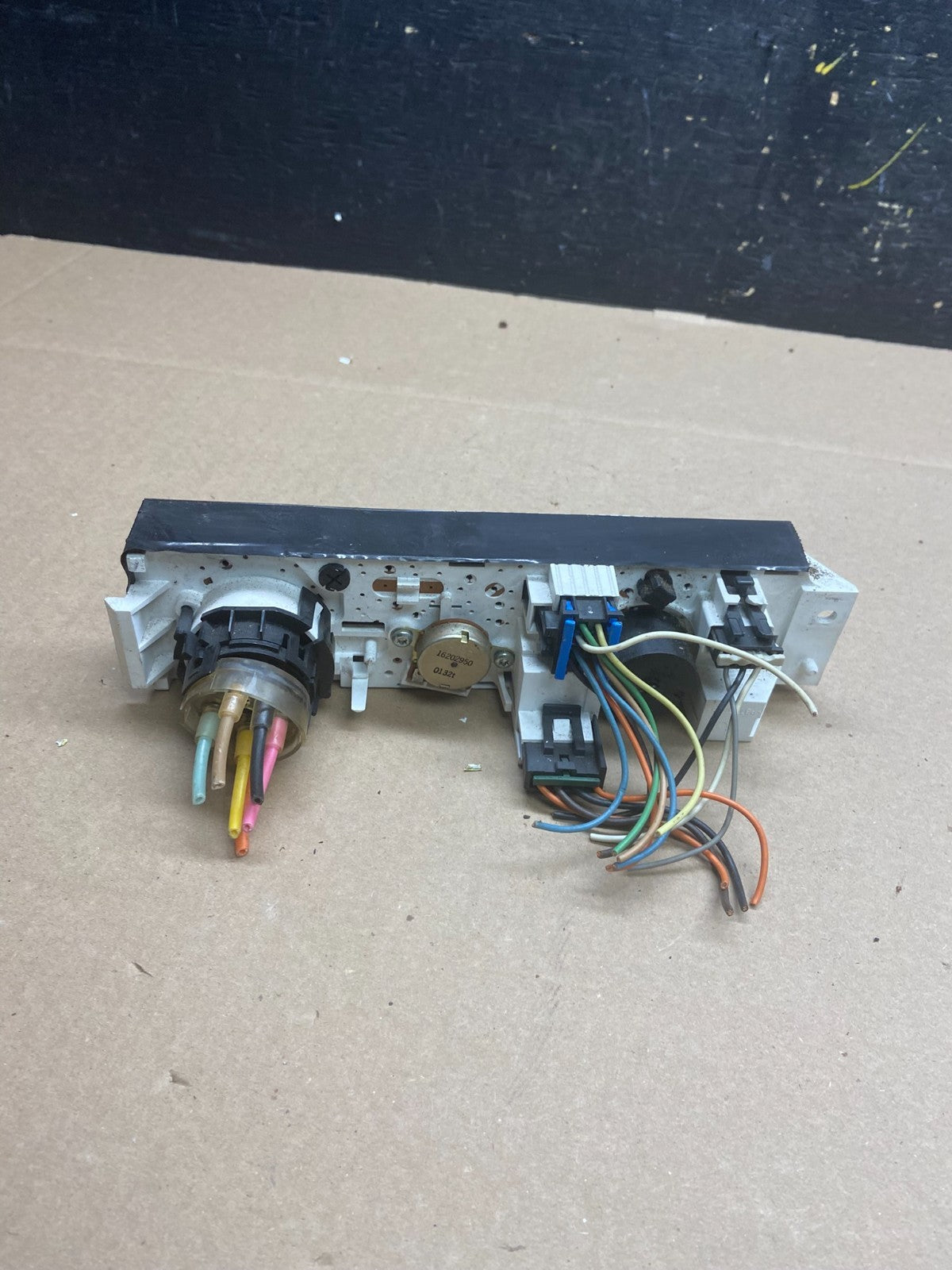 2001 - 2007 GMC Chevrolet Express 1500 Climate Control A/C t9075 DG3