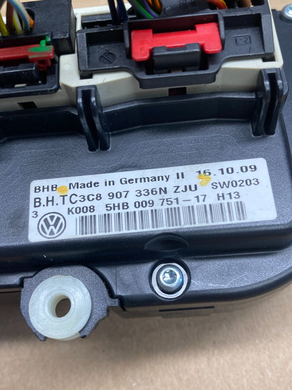 2009-2011 Volkswagen Tiguan Front Center Console Climate Control AF6548 DG4