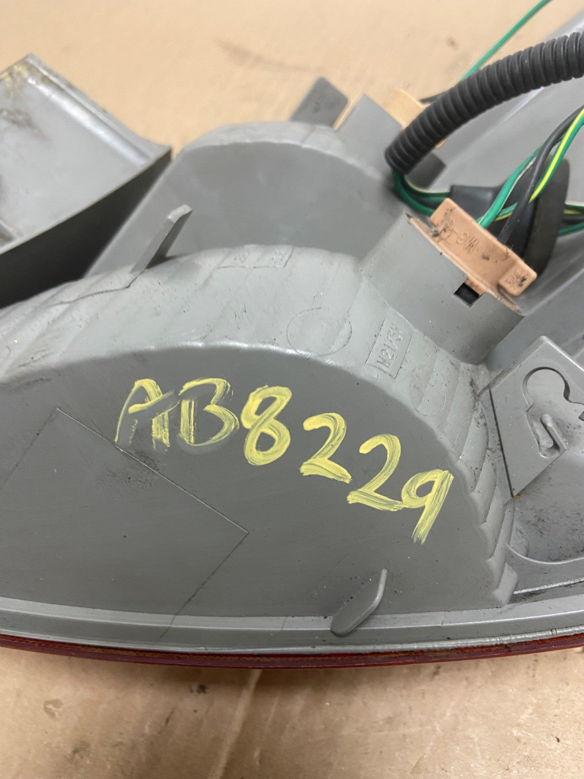 2008 to 2015 Nissan Rogue Left Driver Lh Side Tail Light OEM AB8229 LK6