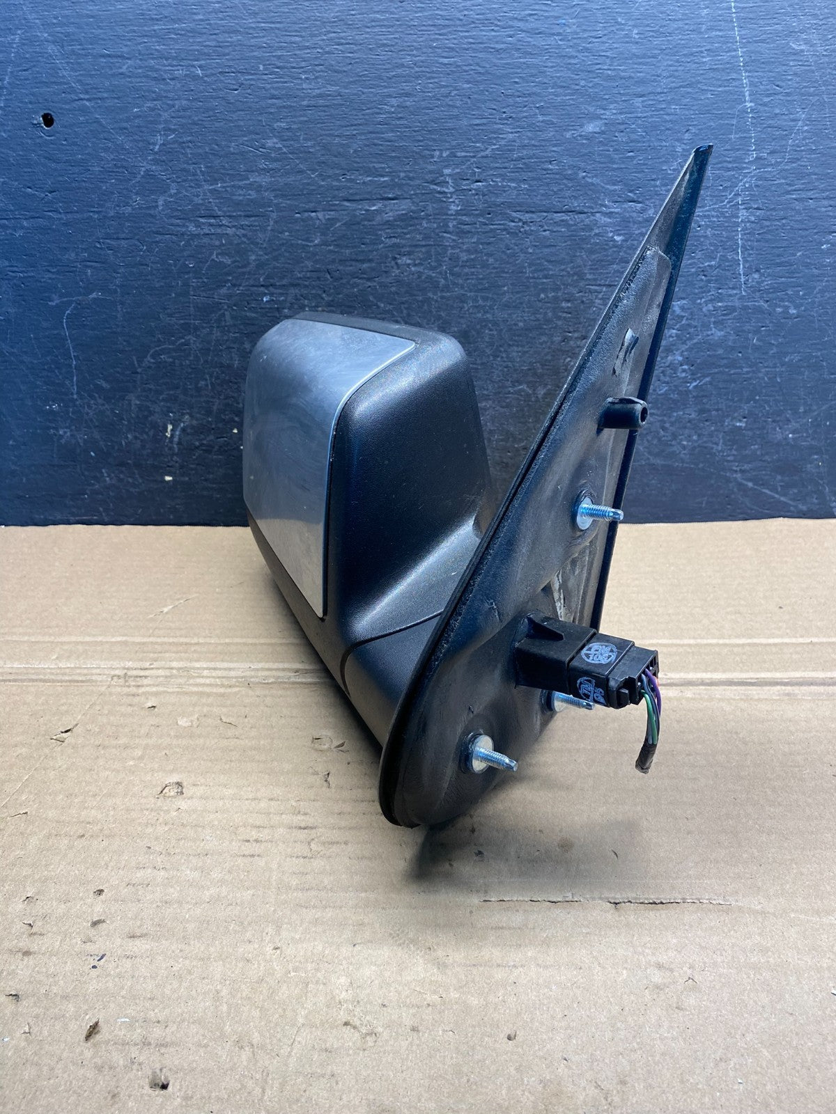 2006 to 2007 Mercury Mountaineer Right Passenger View Door Mirror AE8125 DG2