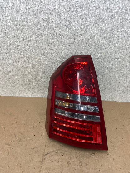 2005 2006 2007 Chrysler 300 Left Driver LH Side Tail Light AG5402 LK0