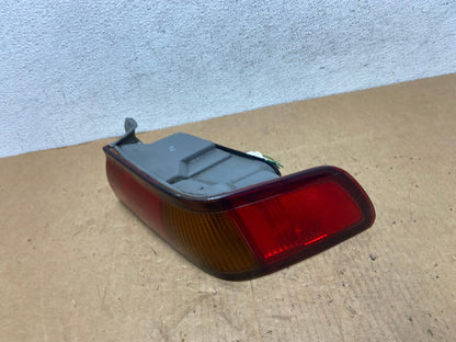 1997 - 1999 Toyota Camry Tail Light Right Passenger Rh Side AD4765 LK1