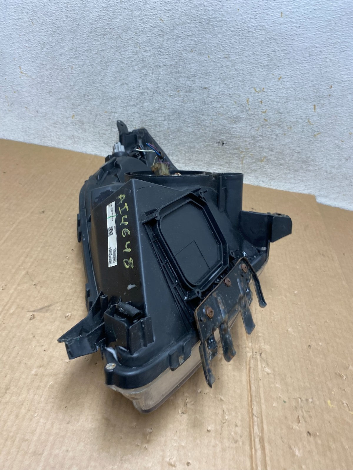 2006-2009 Toyota Prius Right Passenger Rh Side Headlight Halogen AI4648 DW7