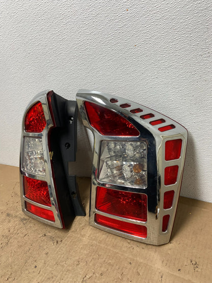 2007 2008 2009 2010 2011 2012 Kia Rondo Left+Right Tail Lights Oem AC0208 DW2