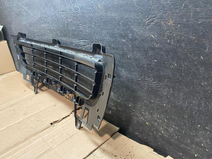 2008 - 2010 Porsche Cayenne Cover Bottom Center Grille Grill Trim W4694 DG7