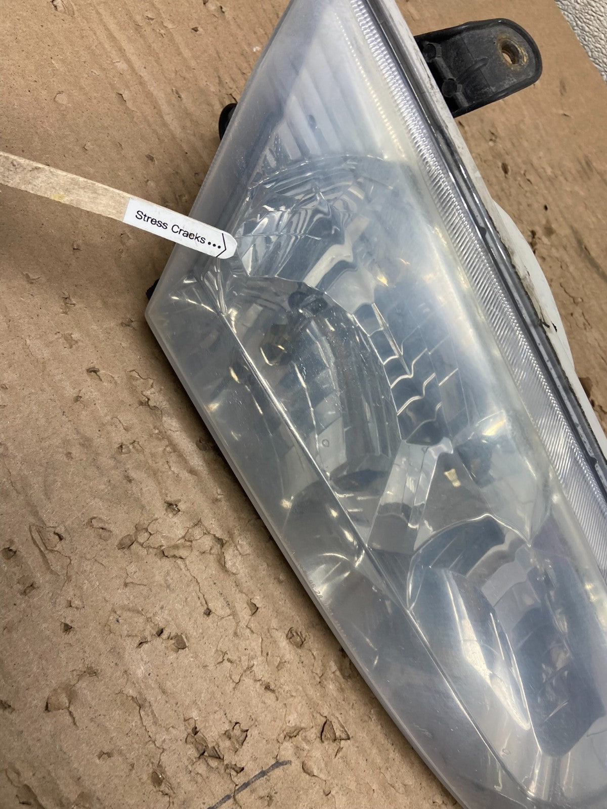 2000 to 2001 Toyota Camry Sedan Right Headlight Clear Lens AB1660 DW3