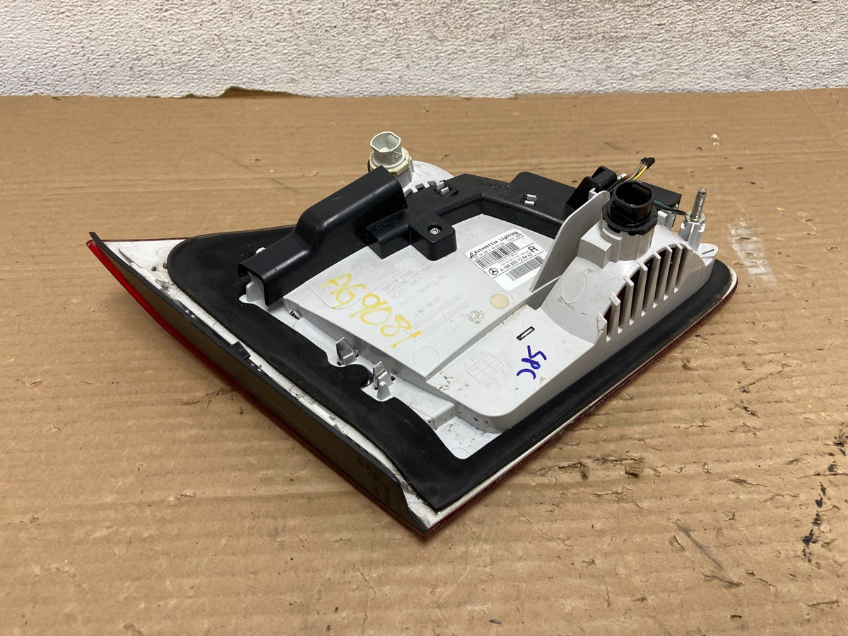 2013-2016 Mercedes GL-Class GL450 X166 Right Passenger Inner Tail Light ag9081 D6
