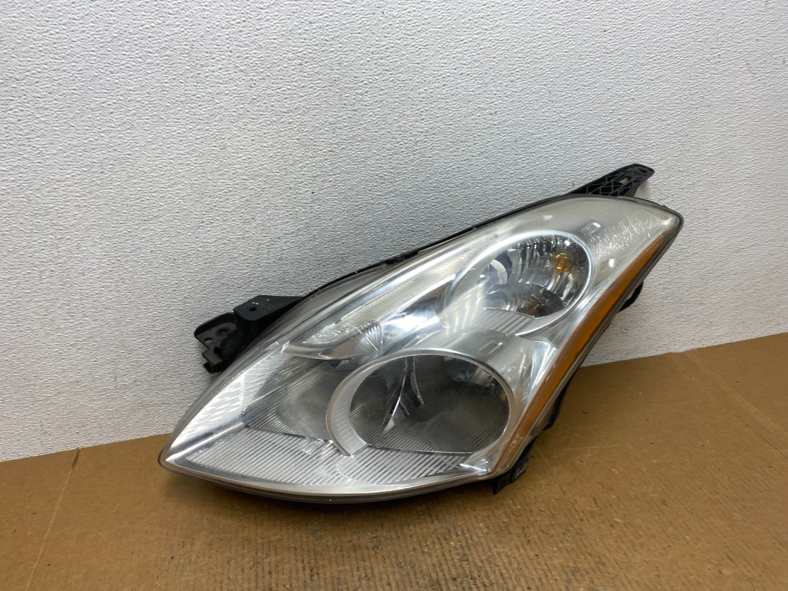 Sedan 2010 2011 2012 Nissan Altima Left Driver Side Headlight AE1484 DW0