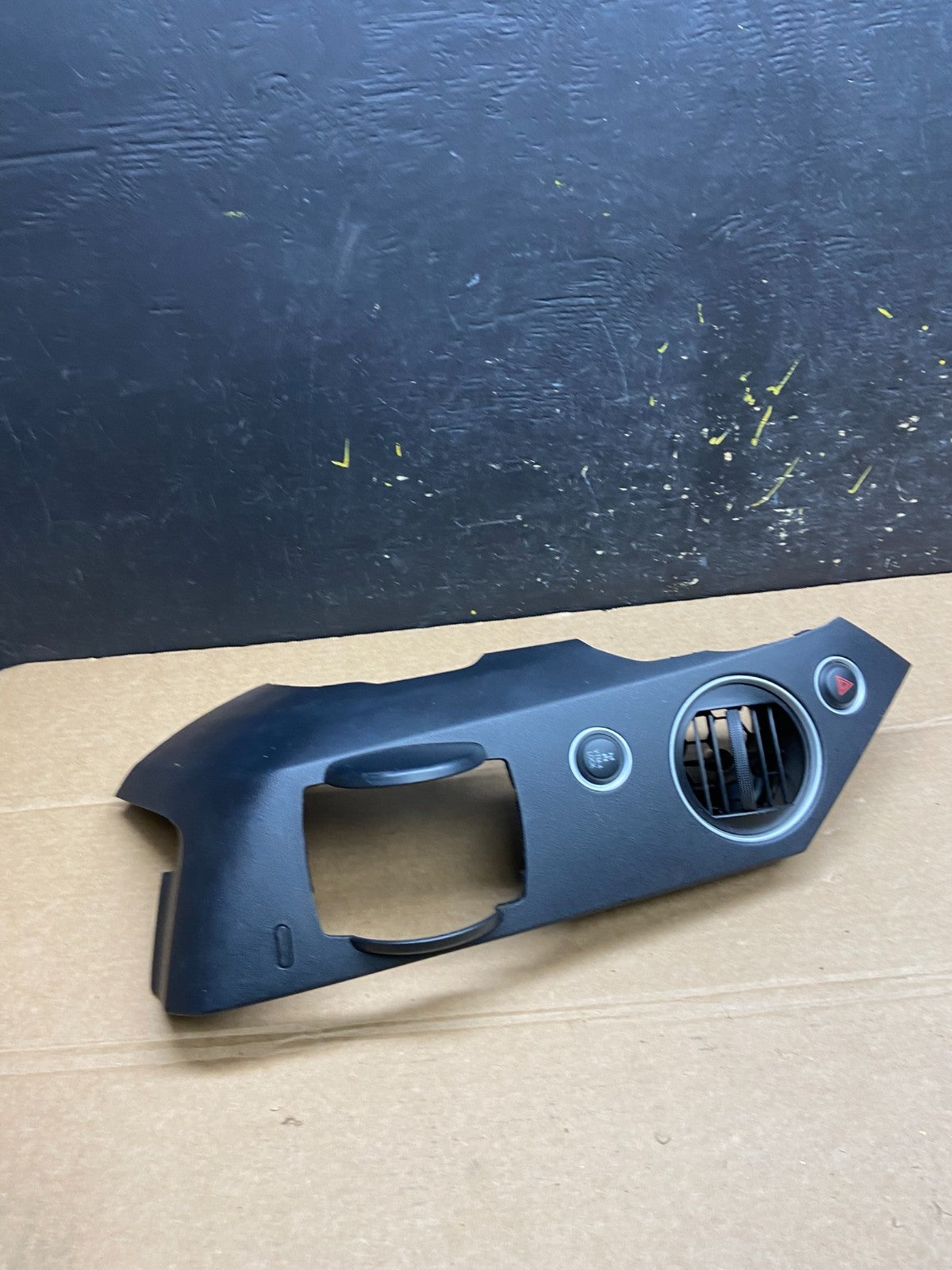 2009-2015 Honda Pilot Left Dash Vent Center Panel Bezel Hazard Button W6431 DG0