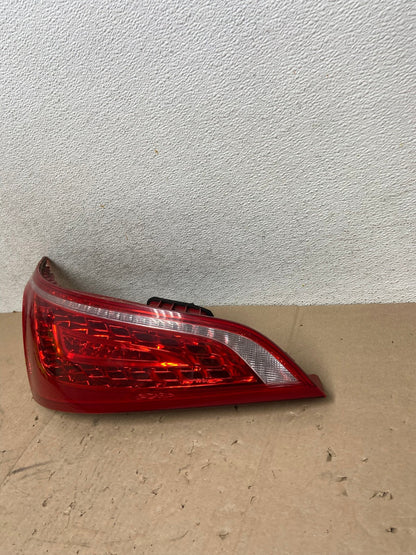 2009 to 2012 Audi Q5 Left Driver LH Side Tail light AG5326 LK2