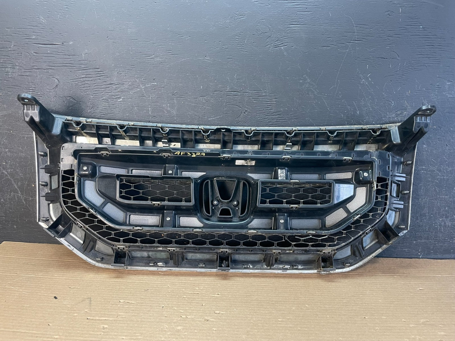 2009 to 2011 Honda Pilot Front Upper Grill Grille AF3329 DG4