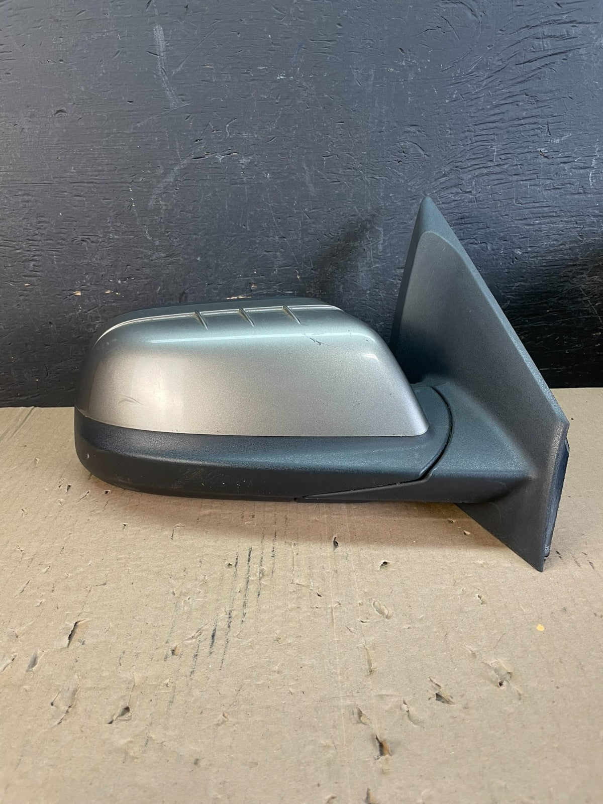 2011 to 2014 Ford Edge Right Passenger View Door Heated Mirror AD8693 DW0