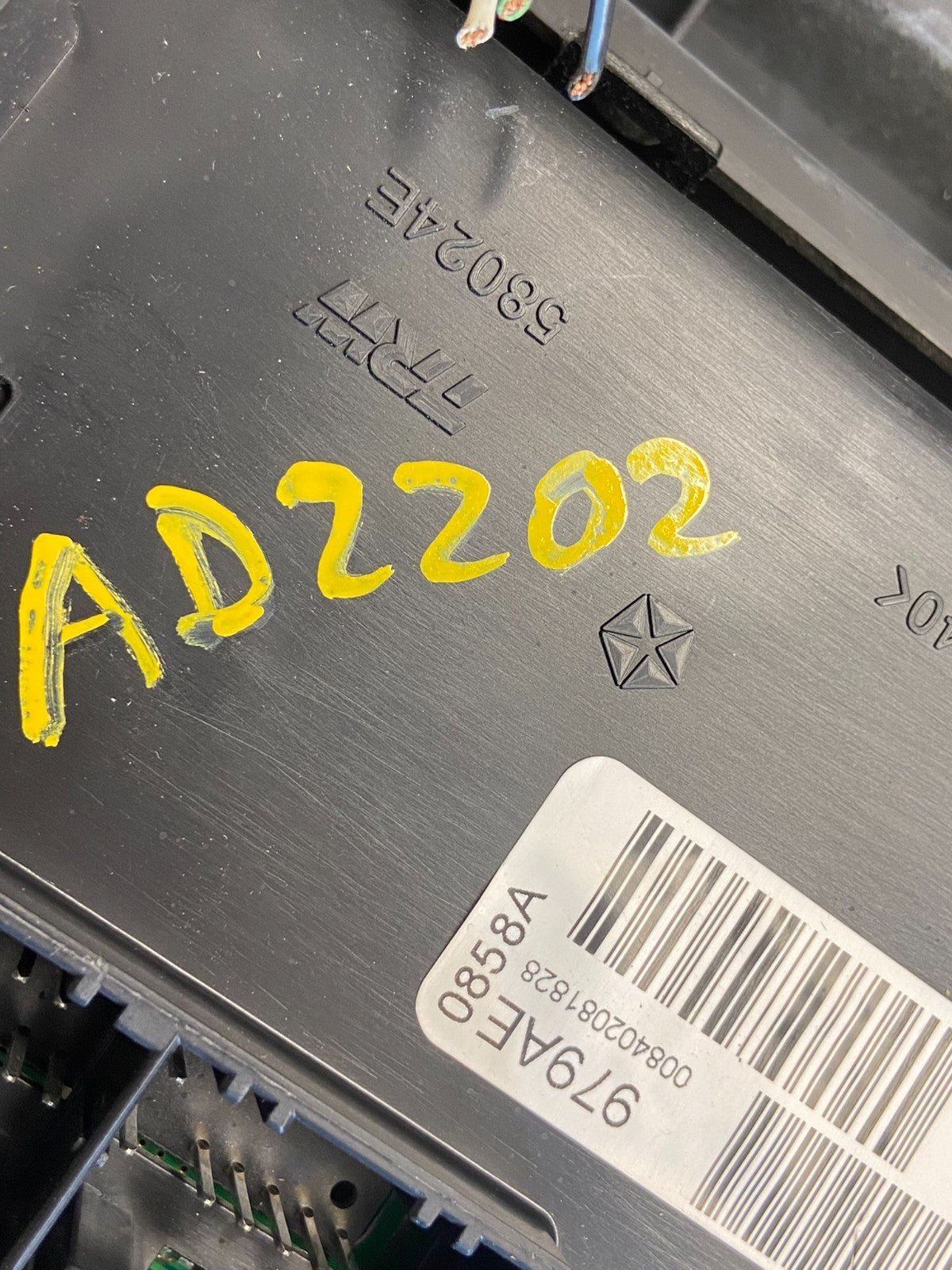 2008 to 2010 Jeep Grand Cherokee Center A/C Heater Climate Control ad2202 DG6