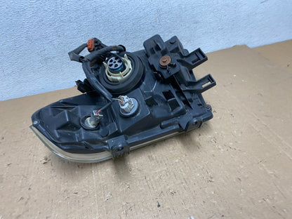 2005-2007 Nissan Pathfinder Halogen Headlight Right Passenger Rh AD8178 DW5