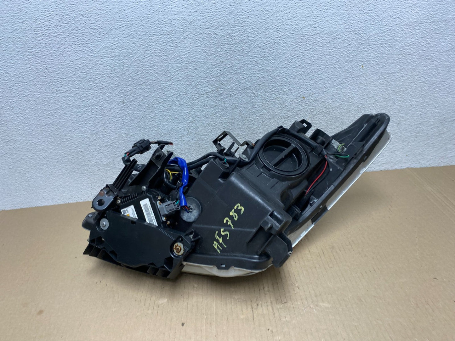 2008 to 2010 Infiniti G37 Coupe RH Right Side Xenon HID Headlight AF5783 DW9