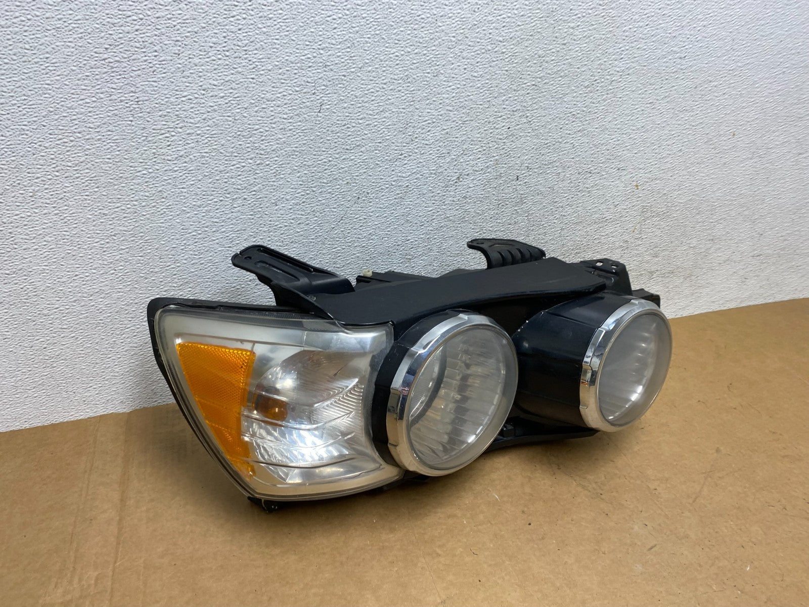 2012 to 2015 Chevrolet Sonic Right Passenger Headlight AE3047 DW2