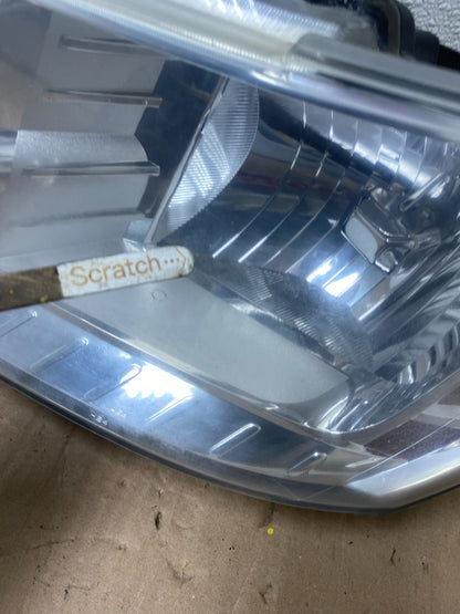 2009 to 2017 Dodge Journey Headlights Left+Right Set Halogen W0955 DW4