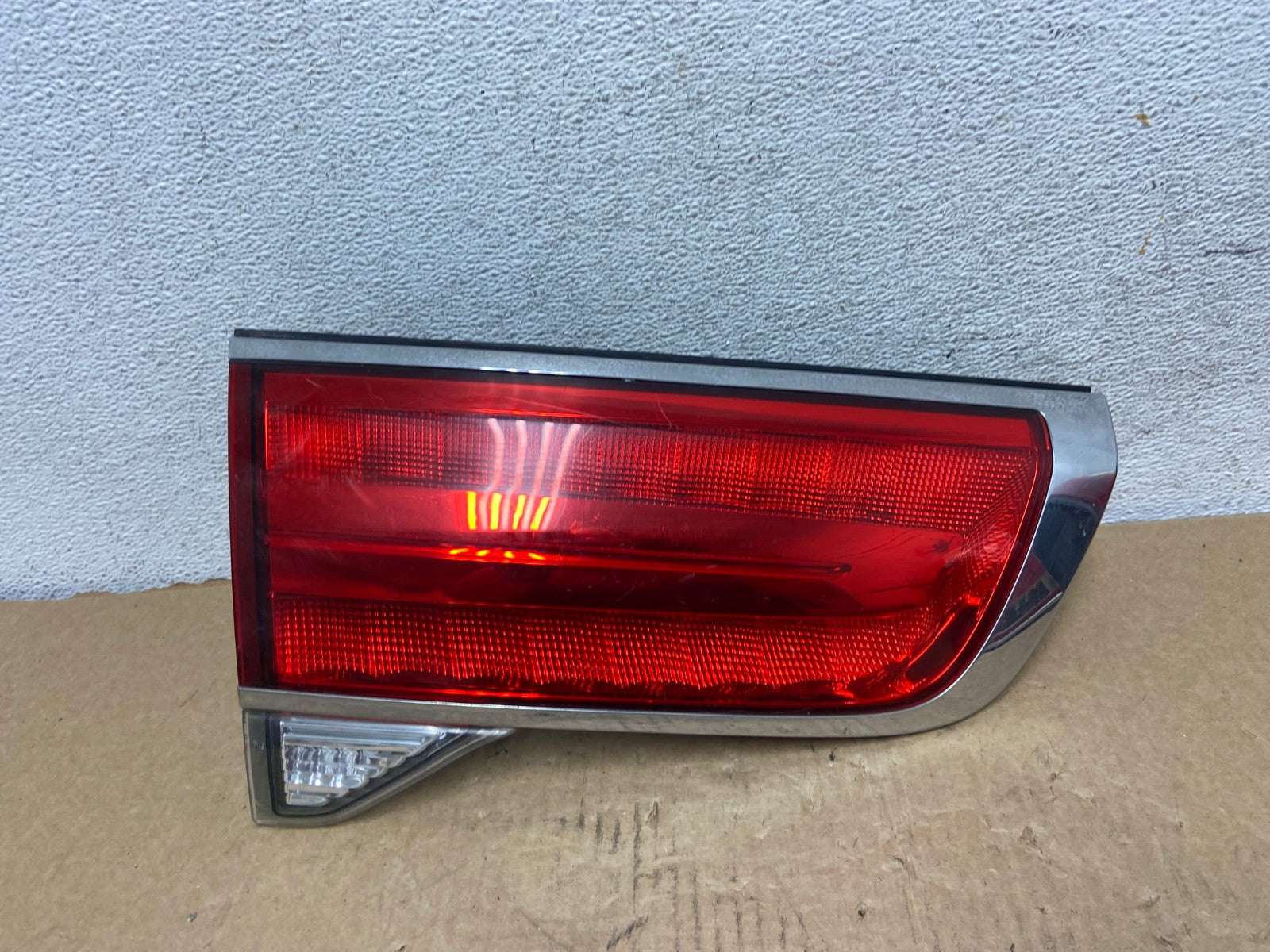 2011 to 2015 Lincoln MKX Left Driver LH Side Inner Tail Light AF7400 LK0