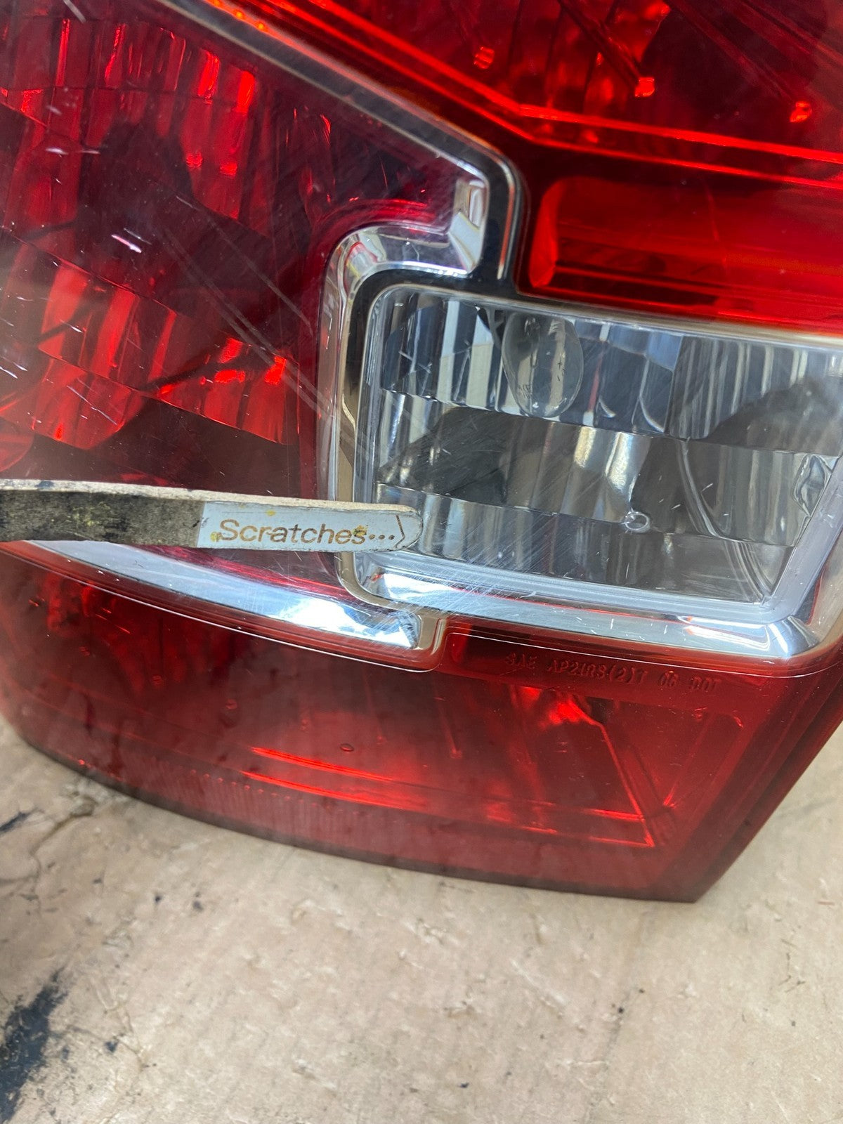 2009 to 2010 Kia Sportage Left Driver Side LH Side Tail Light AI9171 DW3