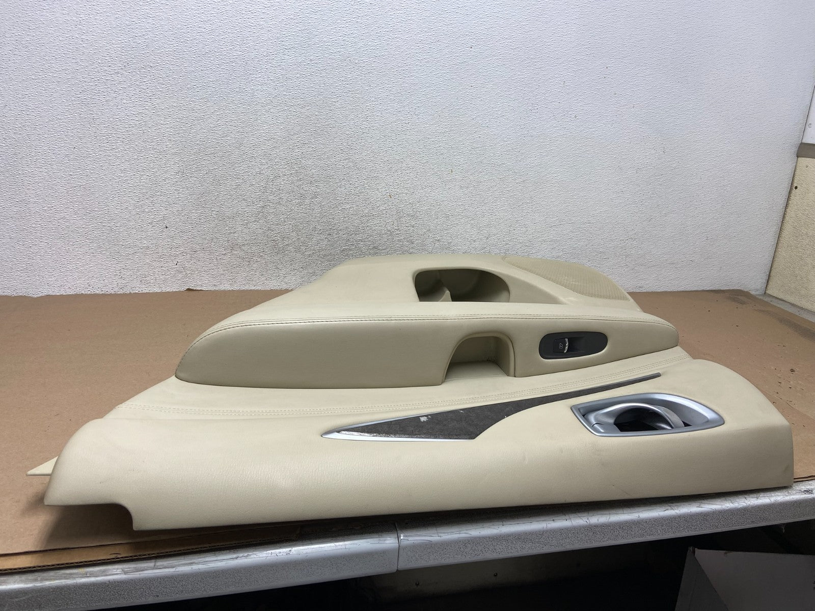 2014 to 2017 Infiniti QX60 Right Rear RH Passenger Side Door Trim Panel AG41015