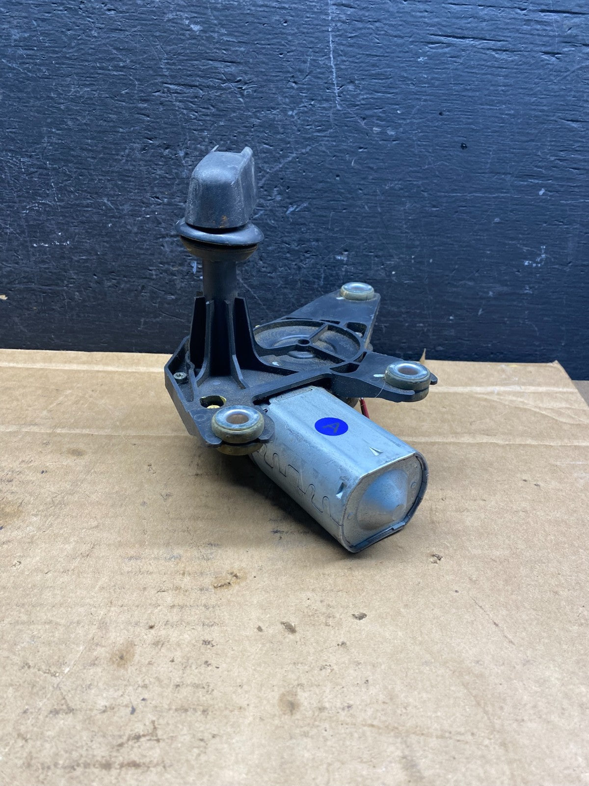 2011 to 2014 Nissan Juke Rear Windshield Washer Wiper Motor AD7599 DG2