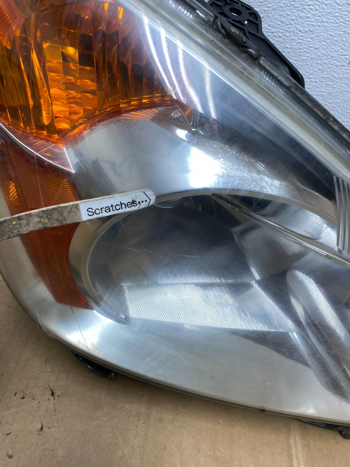 2002 to 2004 Honda CRV CR-V Right Passenger RH Halogen Headlight AC8426 DW3