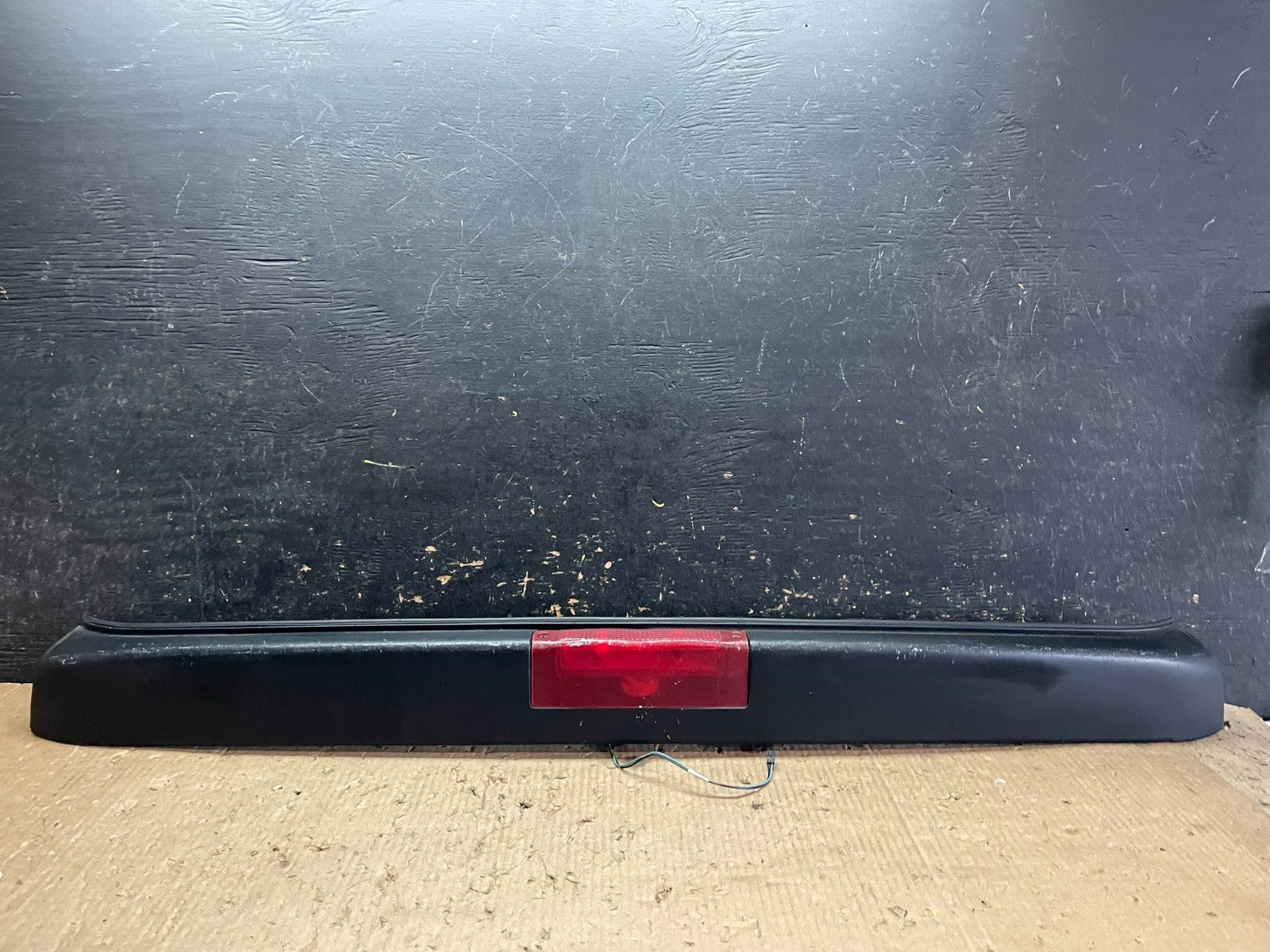 2003 to 2020 Chevrolet Express 3rd Third Brake Light Trim Spoiler Z5644 DG0