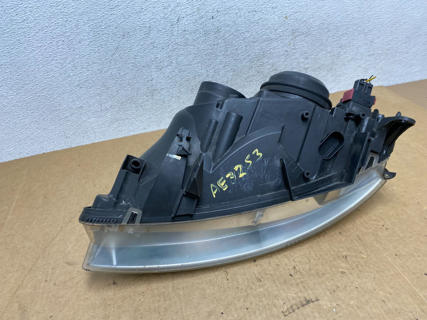 2003 - 2007 Saab 9-3 Right Passenger Headlight Halogen AE3253 DW7