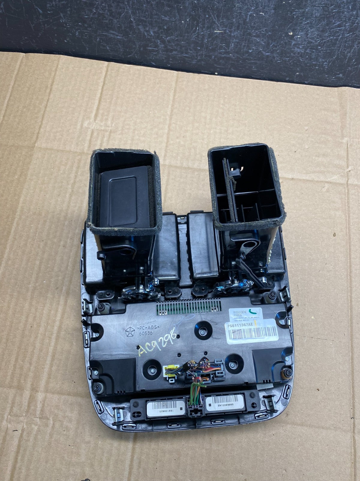 2011-2016 Dodge Grand Caravan Temperature Climate Control AC Heater AC9298 DG3