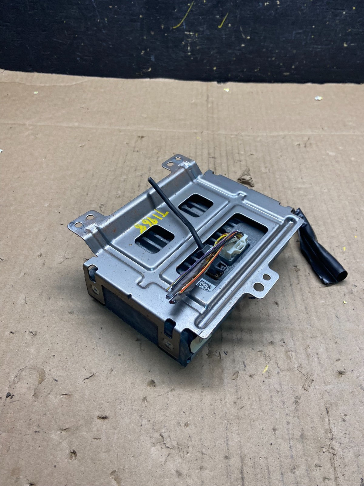 2010 to 2012 Nissan Armada QX56 Display Screen Information T1968 DG5