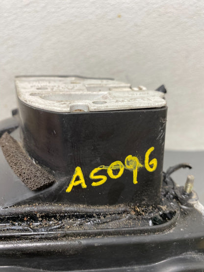 1995 1996 Nissan Maxima Right Passenger RH Side Inner Tail Light Oem A5096 DG16