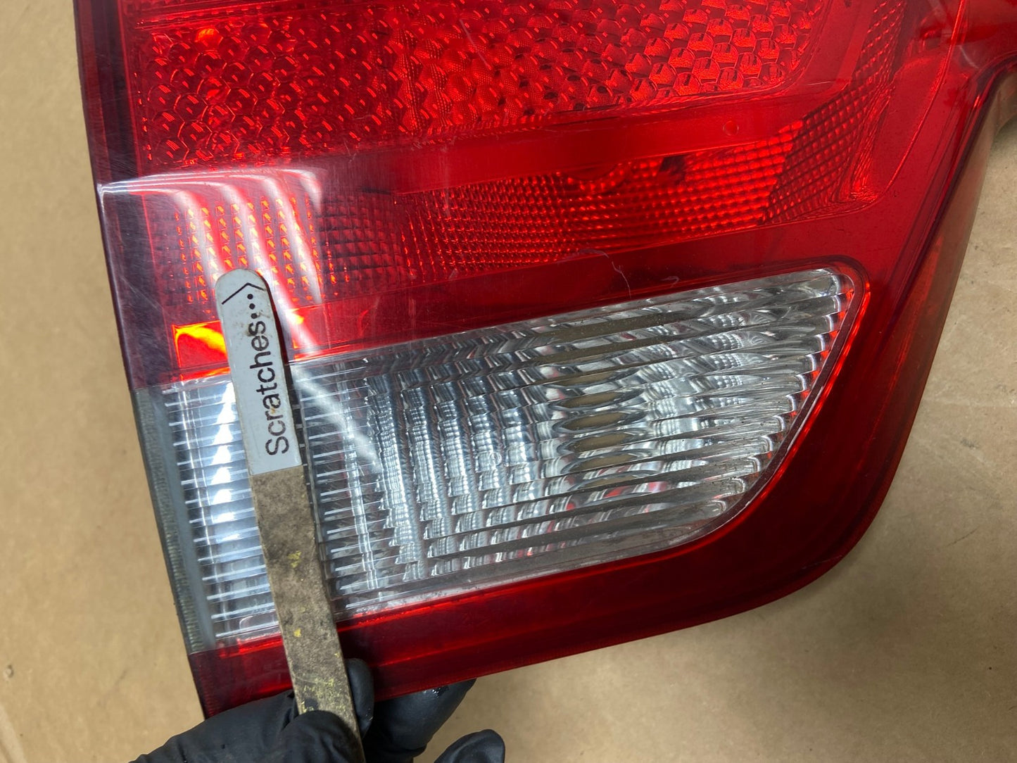 2011-2013 Jeep Grand Cherokee Left Driver Side Lh Inner Tail Light AD2588 LK3