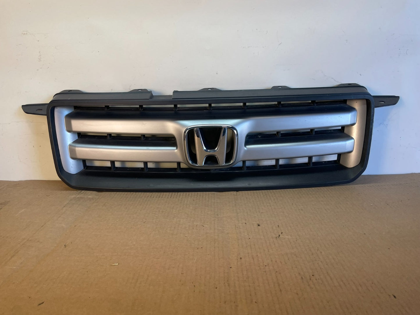 2006 to 2008 Honda Pilot Front Upper Grill Grille AG7525 DG0