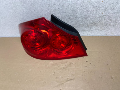 2007 to 2013 Infiniti G35 G37 Sedan Left Driver LH Side Tail Light AG5854 DW1