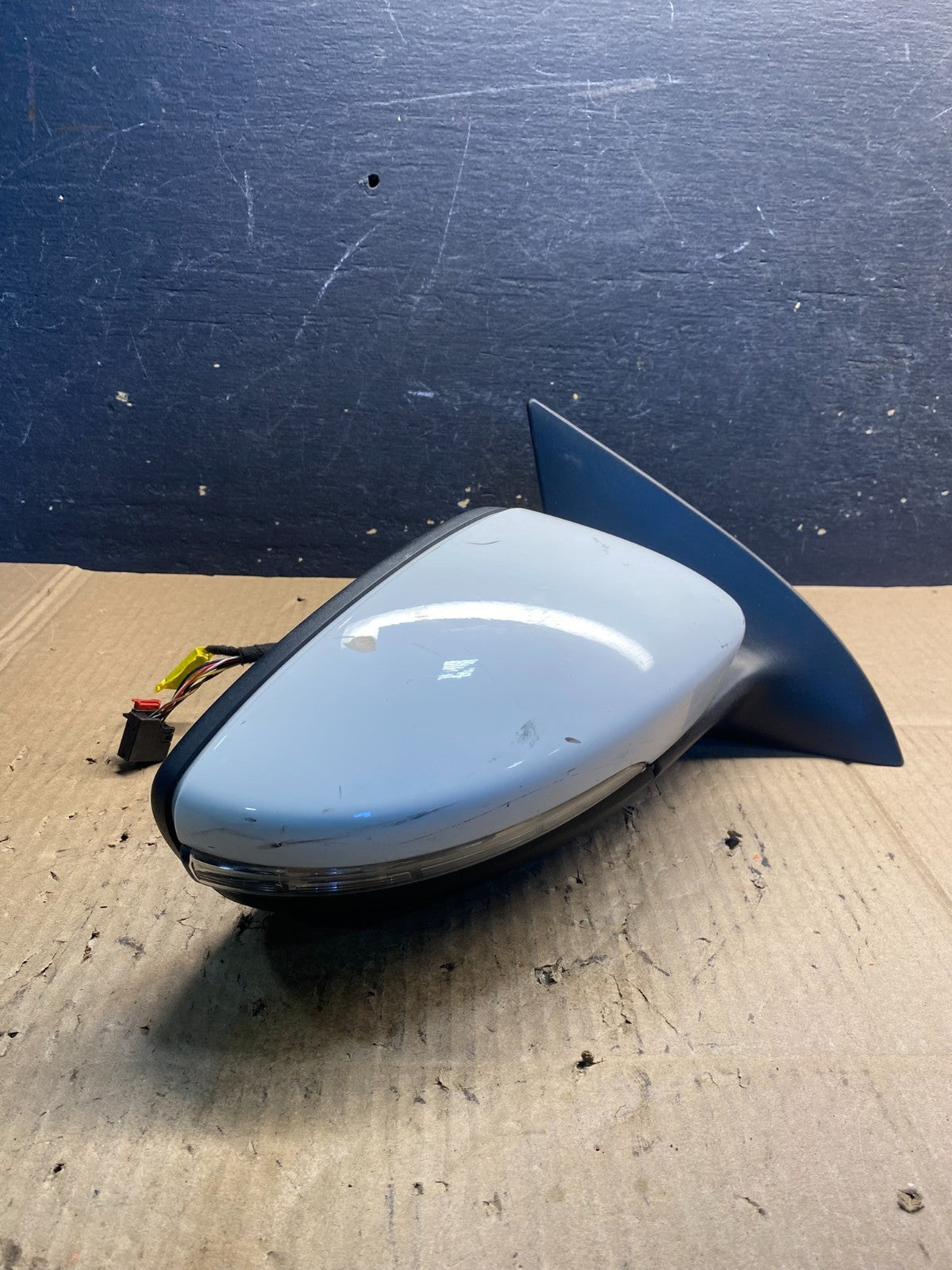 2013 to 2017 Volkswagen CC Right Passenger Power Door View Mirror OEM ab0767  DG1