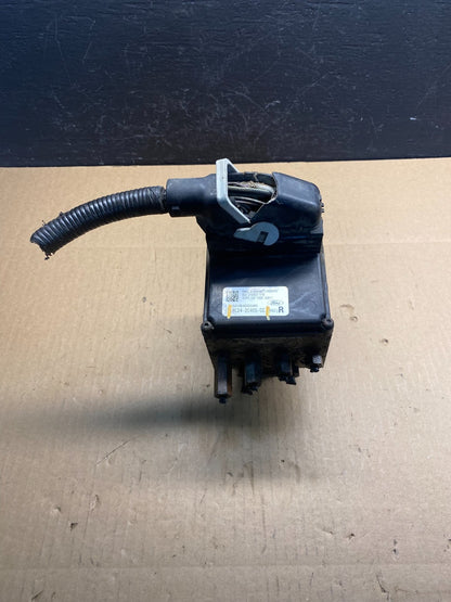 2011 - 2014 Ford E250 E350 Van  ABS Anti Lock Brake Pump Module Oem ac2469 DG0
